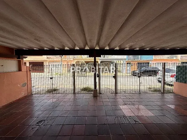 Casa com 250m² 2 quartos e 1 banheiro, à venda, no bairro Vila Piauí em São Paulo