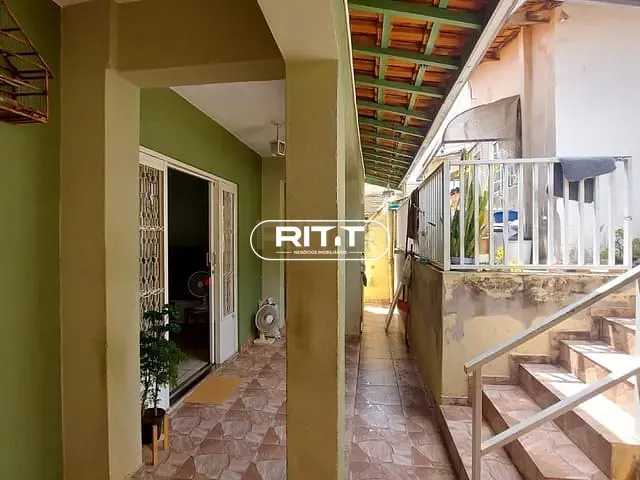 Casa com 300m² 3 quartos e 2 banheiros, à venda, no bairro Jardim Nova Europa em Campinas
