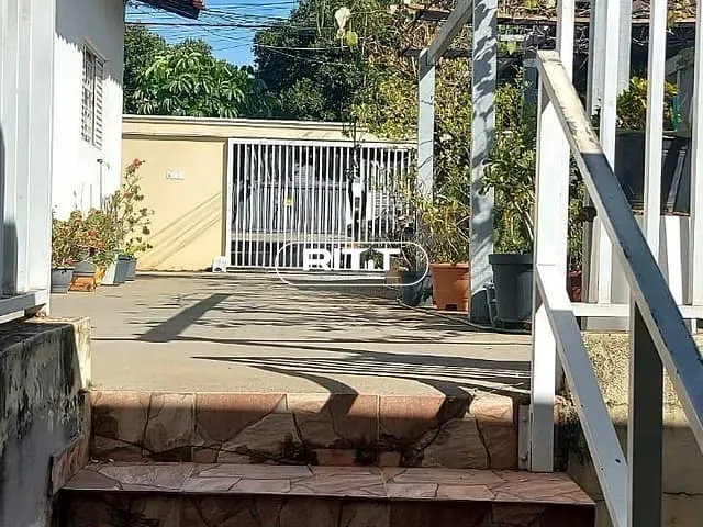 Casa com 300m² 3 quartos e 2 banheiros, à venda, no bairro Jardim Nova Europa em Campinas