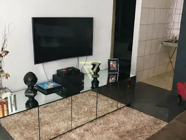 Casa com 160m² 2 quartos e 1 banheiro, à venda, no bairro Jardim Porto Seguro em Ribeirão Preto