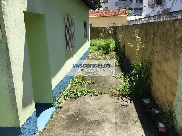 Casa com 312m² 2 quartos e 1 banheiro, à venda, no bairro Vila Adyana em São José dos Campos