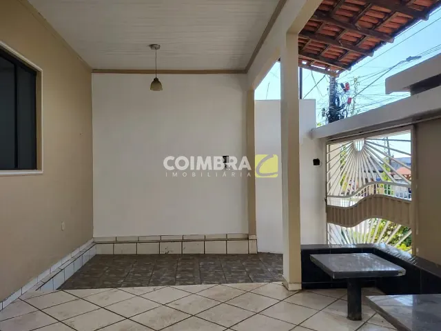 Casa com 330m² 1 quarto e 1 banheiro, para alugar, no bairro Aldeia em Santarém