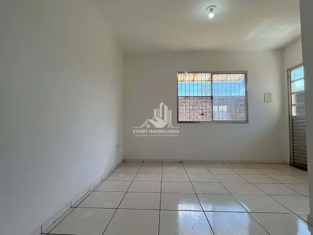 Casa 2 quartos e 1 banheiro, à venda ou para alugar, no bairro Residencial Freitas em Pederneiras