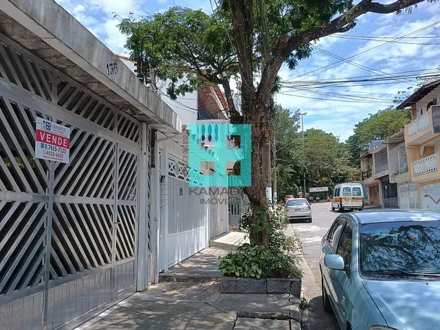 Casa com 180m² 4 quartos e 3 banheiros, à venda, no bairro Cidade das Flores em Osasco
