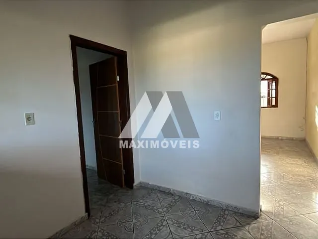 Casa 2 quartos e 1 banheiro, à venda, no bairro Canoeiro José Alves de Carvalho em Araçuaí