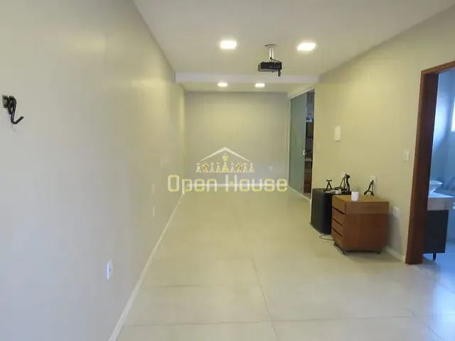 Casa com 280m² 5 quartos e 4 banheiros, à venda, no bairro Vila Santa Cecília em Volta Redonda