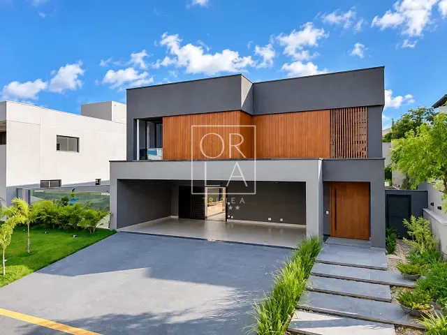 Casa com 740m² 6 quartos e 8 banheiros, à venda, no bairro Residencial Alphaville Flamboyant em Goiânia