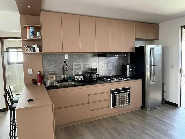 Casa com 632m² 2 quartos e 2 banheiros, à venda, no bairro Laranjal em Pelotas
