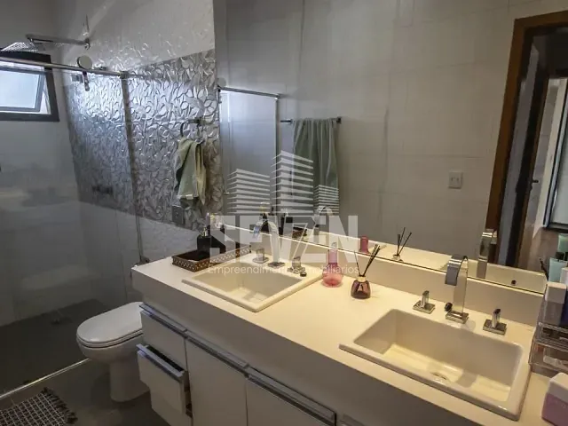 Casa com 180m² 3 quartos e 5 banheiros, à venda, no bairro Parque Alto Sumaré em Bauru
