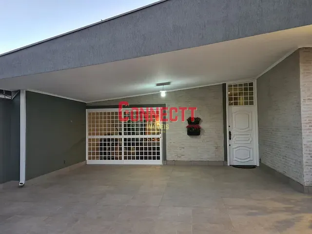 Casa com 360m² 3 quartos e 2 banheiros, à venda ou para alugar, no bairro Centro em Ribeirão Preto