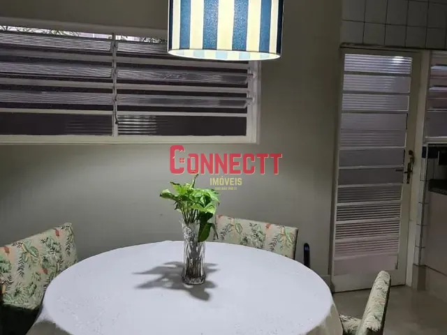Casa com 360m² 3 quartos e 2 banheiros, à venda ou para alugar, no bairro Centro em Ribeirão Preto