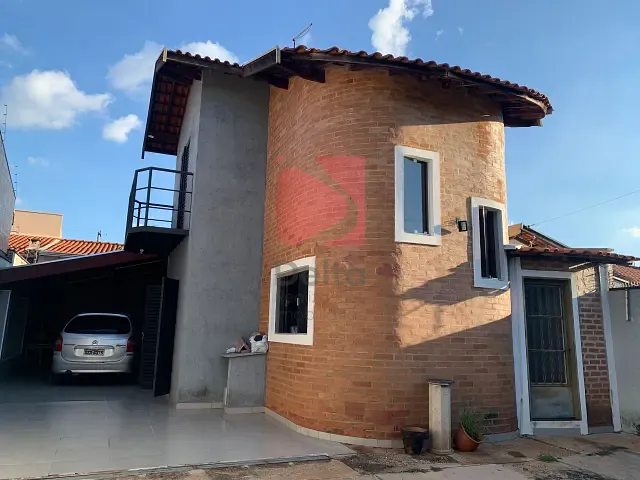 Casa 3 quartos e 1 banheiro, à venda, no bairro Jardim Itália em Pirassununga