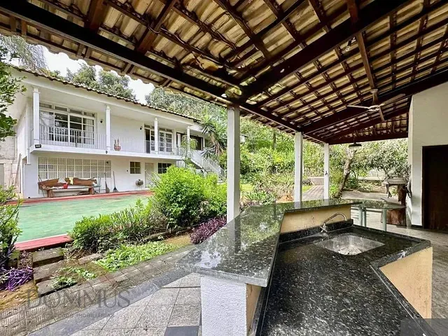 Casa com 1700m² 3 quartos e 3 banheiros, à venda, no bairro Castelo em Ipatinga