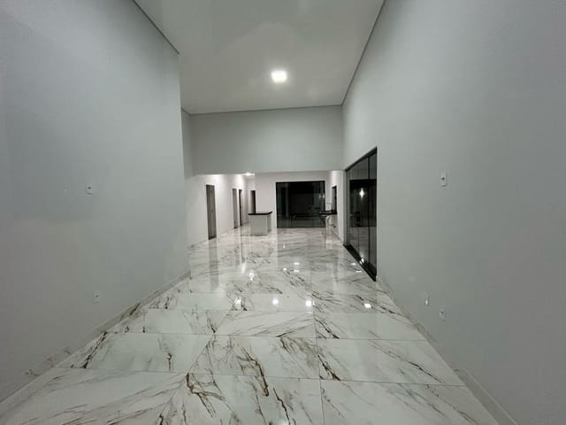 Casa com 303m² 3 quartos e 1 banheiro, à venda, no bairro Jardim Recanto das Águas em Nova Odessa