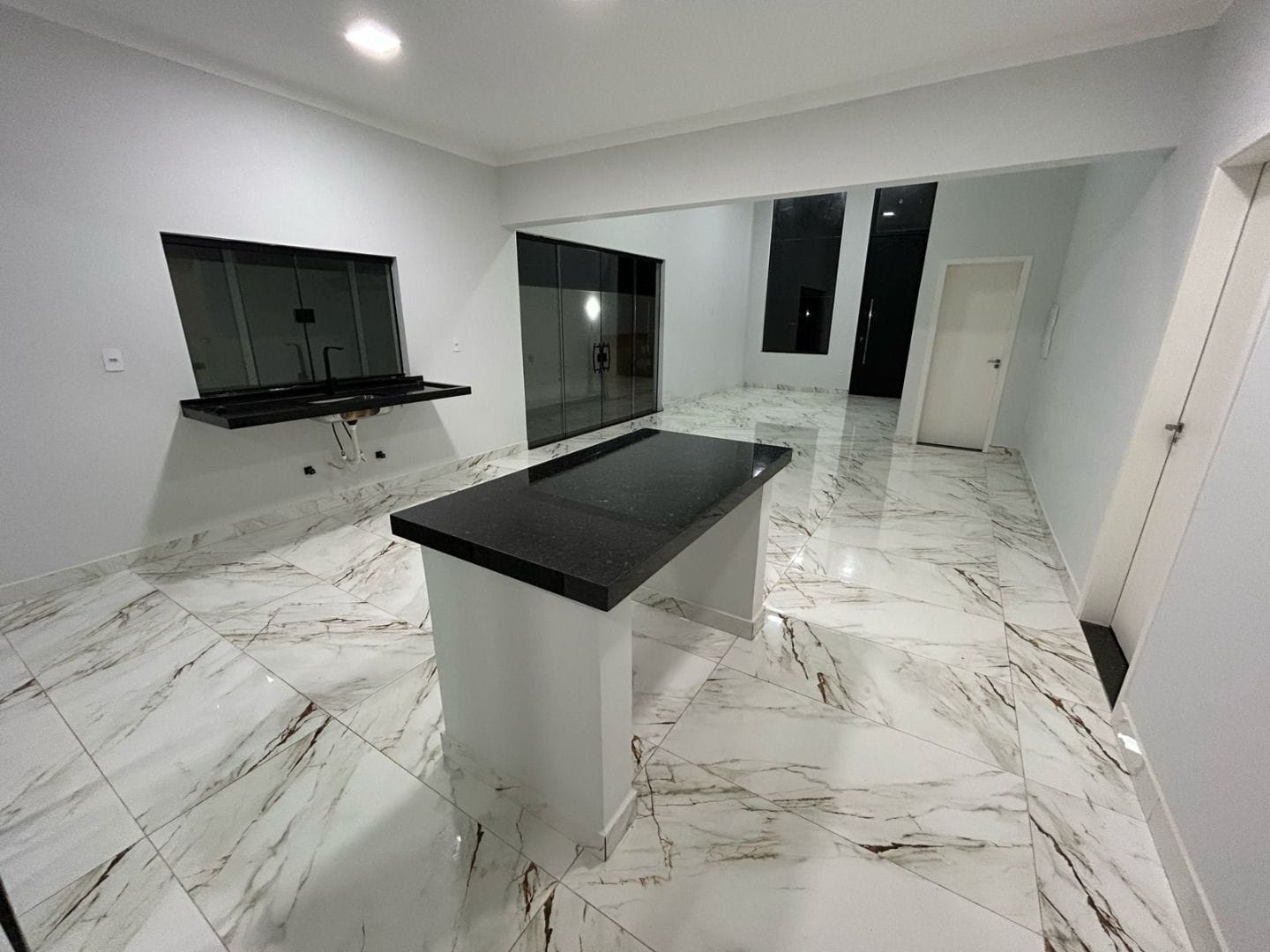 Casa, 3 quartos, 188 m² - Foto 1