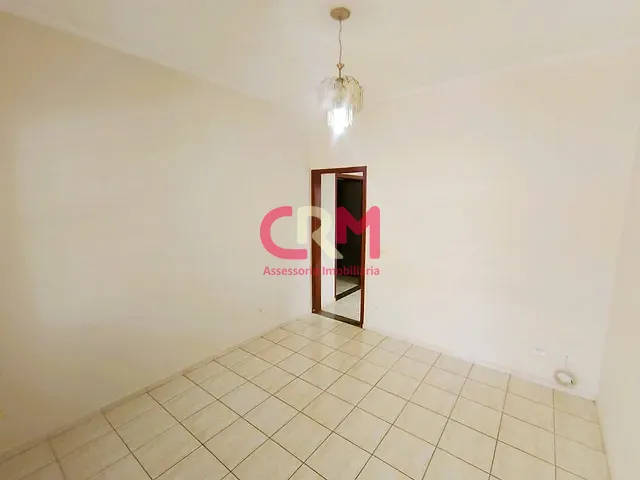 Casa com 200m² 2 quartos e 2 banheiros, à venda, no bairro Jardim Sobral em Taquaritinga