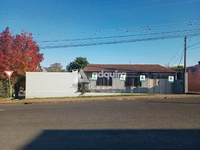 Casa com 217m² 3 quartos e 2 banheiros, à venda ou para alugar, no bairro Oficinas em Ponta Grossa