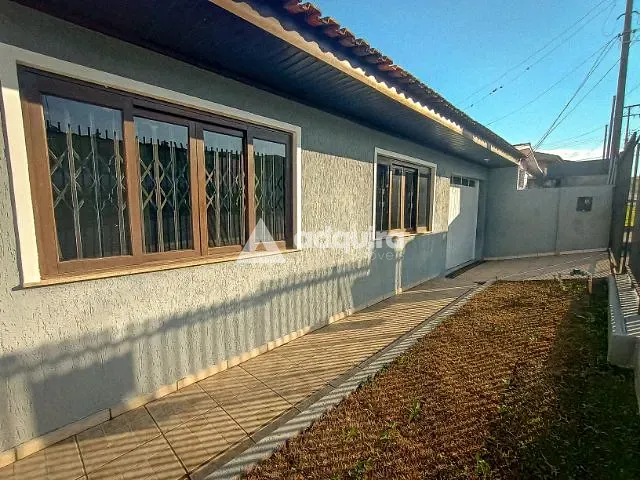Casa com 217m² 3 quartos e 2 banheiros, à venda ou para alugar, no bairro Oficinas em Ponta Grossa