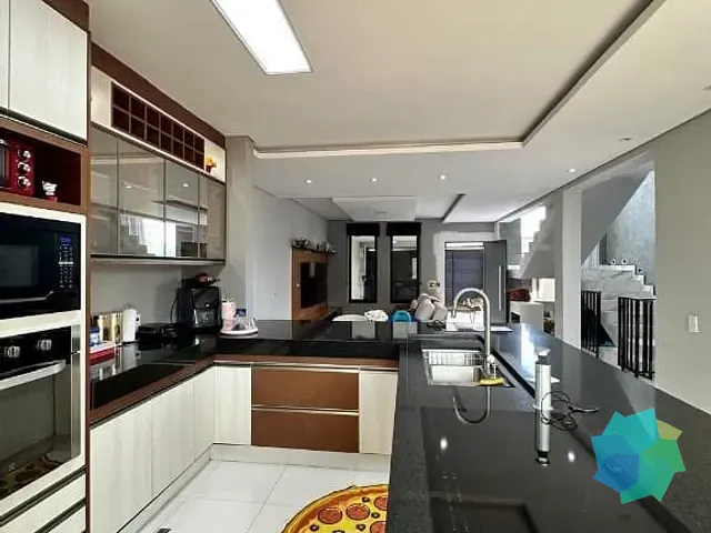 Casa com 350m² 3 quartos e 3 banheiros, à venda, no bairro Loteamento Ilha de Capri em Salto