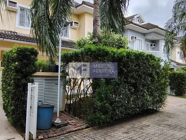 Casa com 170m² 4 quartos e 4 banheiros, à venda, no bairro Vargem Pequena em Rio de Janeiro