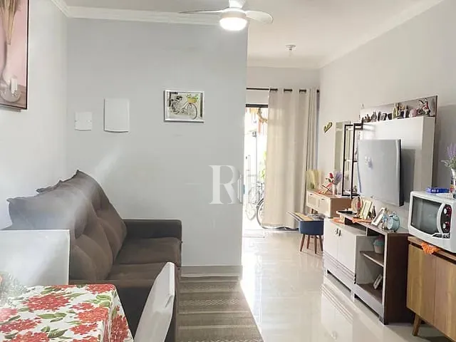 Casa com 60m² 2 quartos e 2 banheiros, à venda, no bairro Centro em Tijucas
