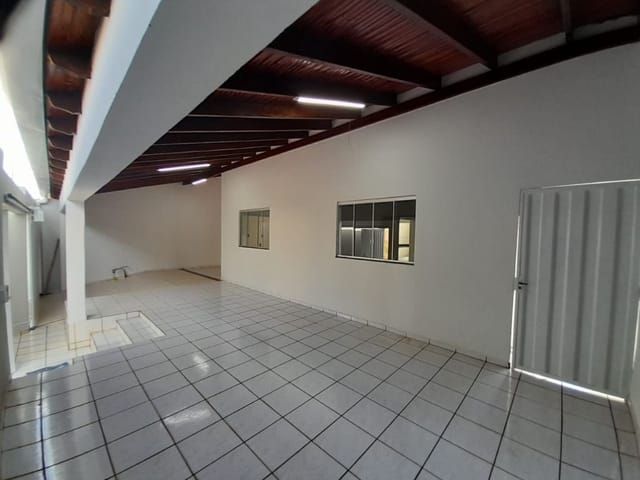 Foto do Casa - Casa com 3 dormitórios à venda, 236 m² por R$ 600.000,00 - Morumbi - Quirinópolis/GO | VALORIZA IMÓVEIS