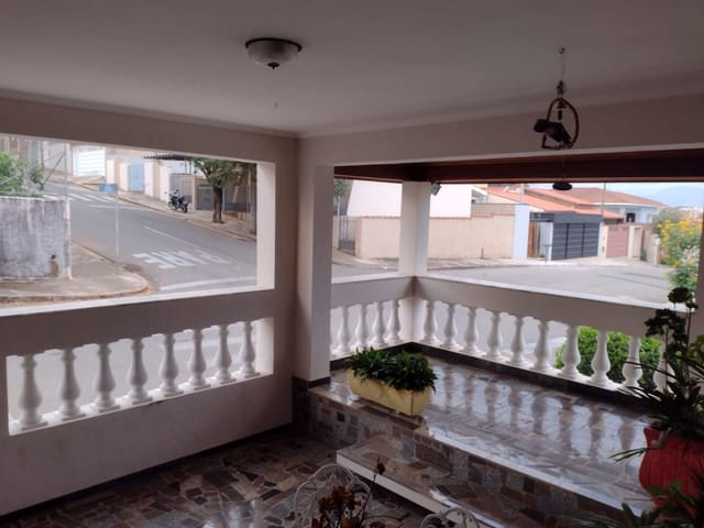 Casa com 338m² 3 quartos e 3 banheiros, à venda, no bairro Vila Conceicao em São João da Boa Vista