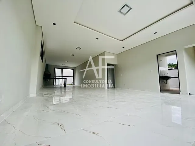 Casa com 285m² 3 quartos e 1 banheiro, à venda, no bairro Itapecerica em Taubaté