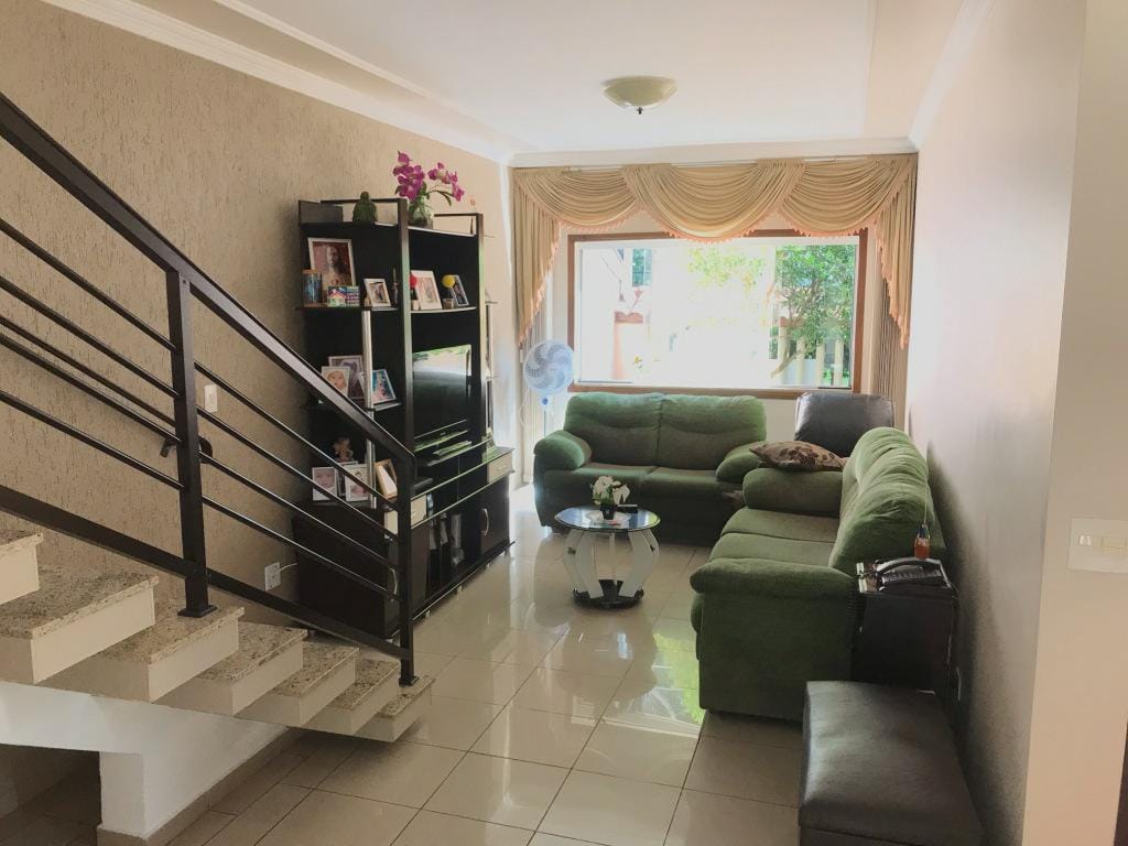 Casa à venda 2 Quartos, 1 Suite, 1 Vaga, 299M², Barcelona, São Caetano do Sul - SP