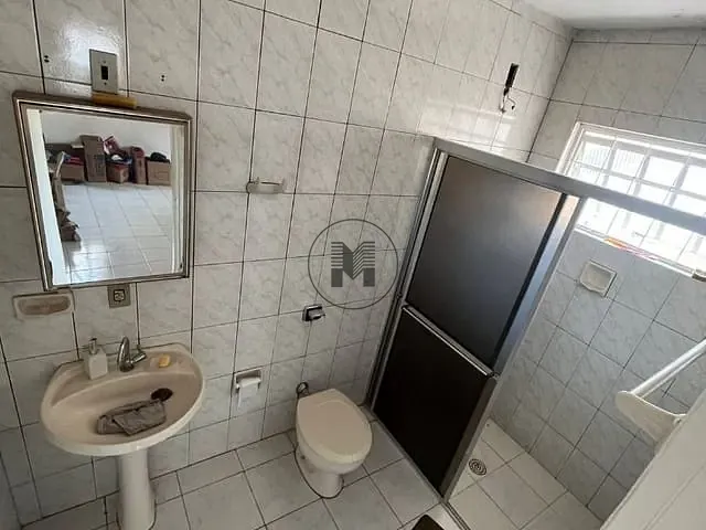 Casa com 179m² 3 quartos e 2 banheiros, à venda, no bairro Parque São Francisco em Guaratinguetá