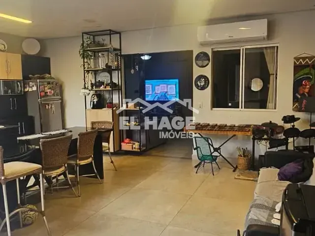 Casa com 143m² 3 quartos e 2 banheiros, à venda, no bairro Jardim Imperial em Cuiabá