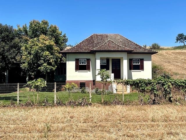 Foto do Casa - Casa com 3 dormitórios para locação no bairro Passo do Corvo na cidade de Arroio do Meio, RS | Executivo Imóveis