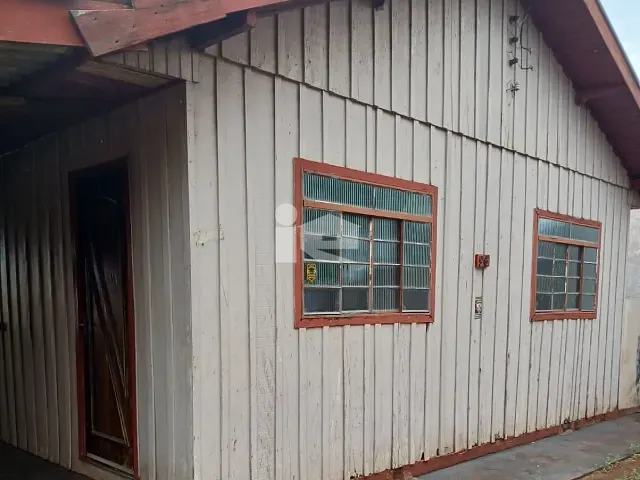 Casa com 385m² 3 quartos e 1 banheiro, à venda, no bairro Sn em Rolândia