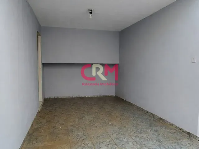 Casa 4 quartos e 4 banheiros, à venda, no bairro Centro em Taquaritinga