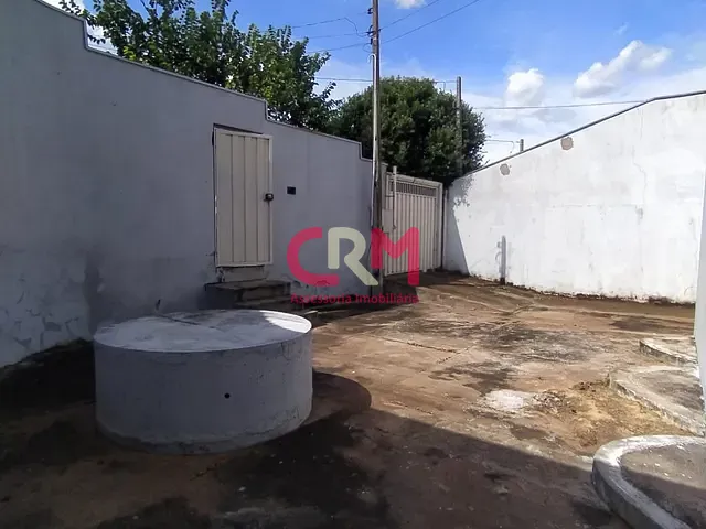 Casa 4 quartos e 4 banheiros, à venda, no bairro Centro em Taquaritinga