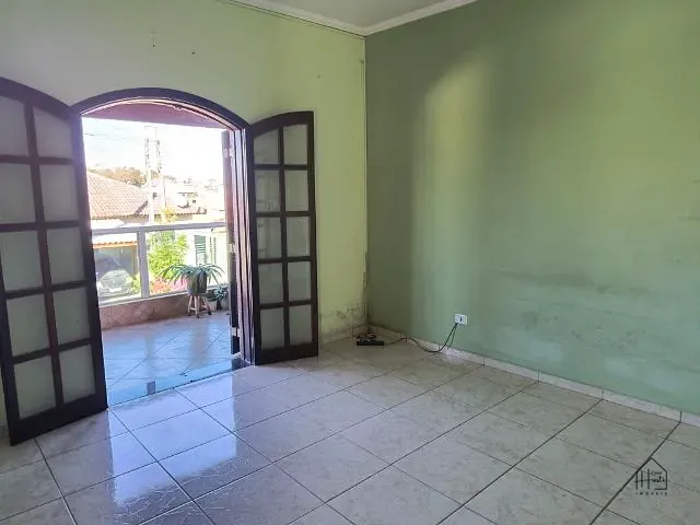 Casa 3 quartos e 3 banheiros, à venda ou para alugar, no bairro Residencial Pastoreiro em Cotia