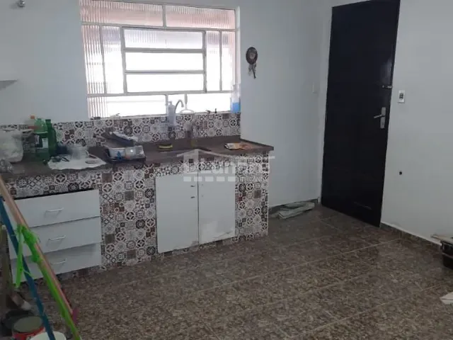 Casa com 250m² 2 quartos e 1 banheiro, à venda, no bairro Mogi Moderno em Mogi das Cruzes
