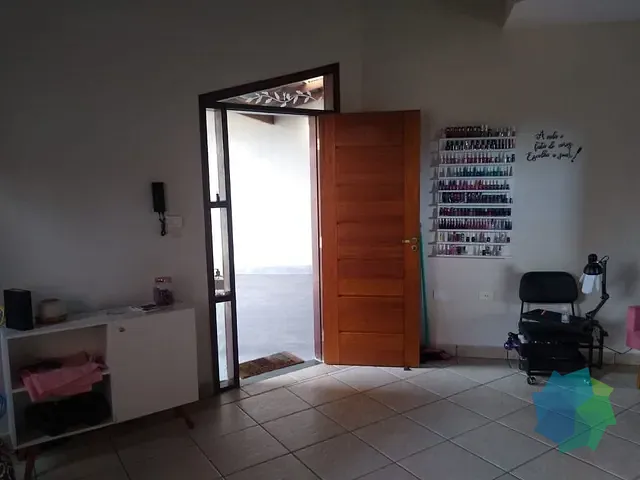 Casa com 279m² 3 quartos e 2 banheiros, à venda, no bairro Jardim Celani em Salto