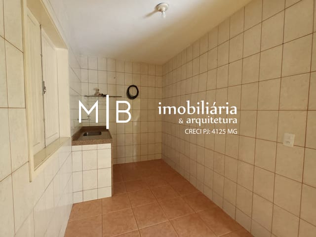 Casa 5 quartos e 3 banheiros, para alugar, no bairro COLINAS em CATAGUASES