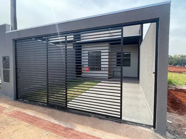 Casa com 125m² 2 quartos e 1 banheiro, à venda, no bairro Jardim Padovani em Londrina