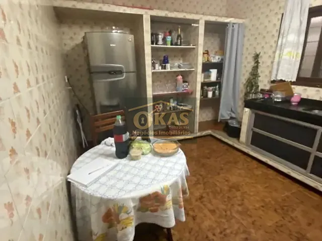 Casa com 300m² 3 quartos e 1 banheiro, à venda, no bairro Cidade Boa Vista em Suzano