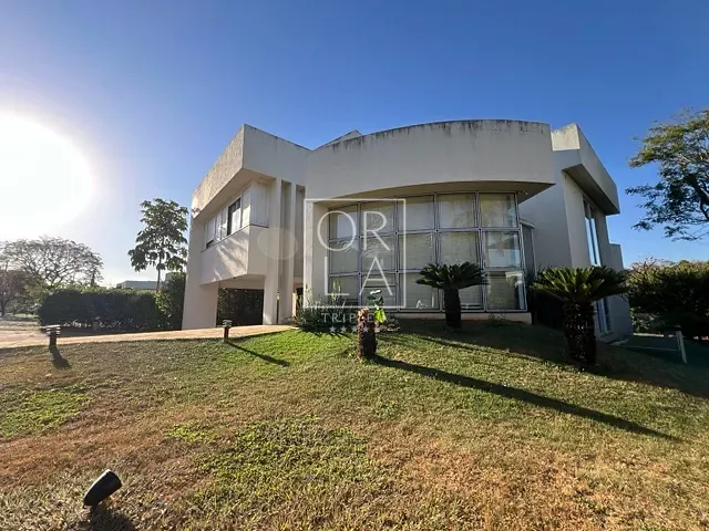 Sobrado com 1250m² 4 quartos e 7 banheiros, à venda, no bairro Residencial Aldeia do Vale em Goiânia