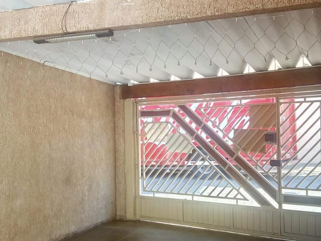 Casa com 250m² 3 quartos e 2 banheiros, à venda, no bairro Jardim Roberto em Osasco