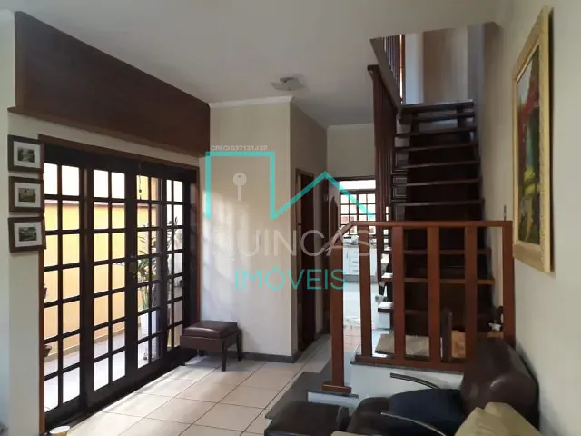 Casa com 125m² 3 quartos e 4 banheiros, à venda ou para alugar, no bairro Loteamento Reserva Ermida em Jundiaí