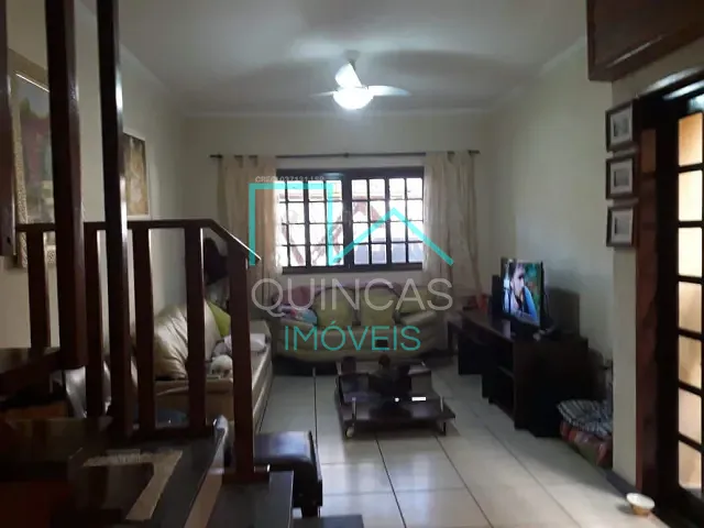 Casa com 125m² 3 quartos e 4 banheiros, à venda ou para alugar, no bairro Loteamento Reserva Ermida em Jundiaí