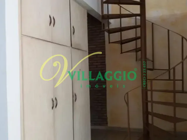 Casa com 250m² 5 quartos e 3 banheiros, à venda, no bairro Vila Gasbarro em São José do Rio Preto