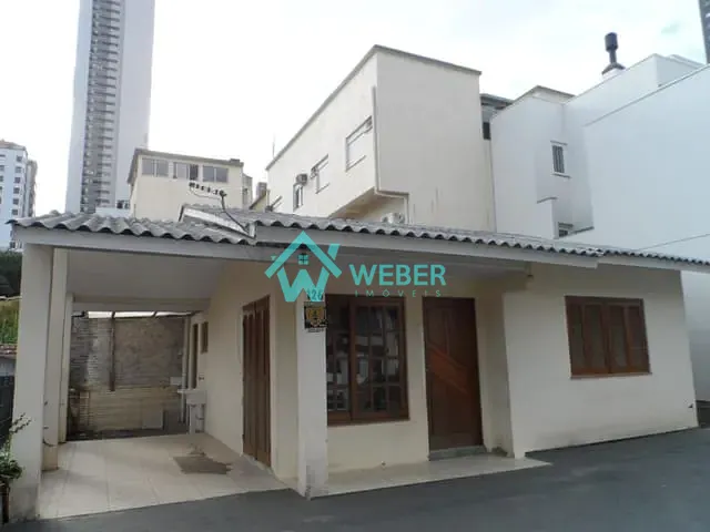 Casa com 168m² 2 quartos e 1 banheiro, à venda, no bairro Centro em Novo Hamburgo