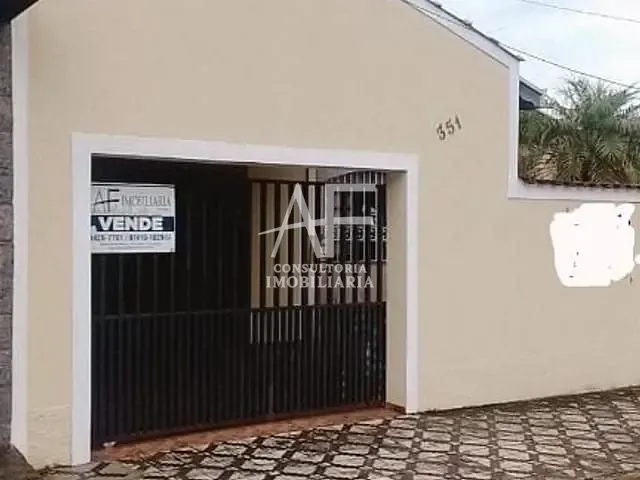 Casa com 310m² 3 quartos e 2 banheiros, à venda, no bairro Vila Nossa Senhora das Graças em Taubaté