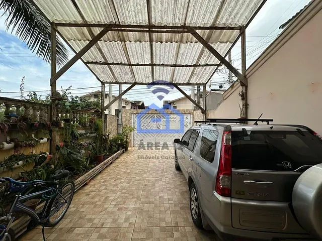Sobrado com 180m² 5 quartos e 6 banheiros, à venda, no bairro Massaguaçu em Caraguatatuba