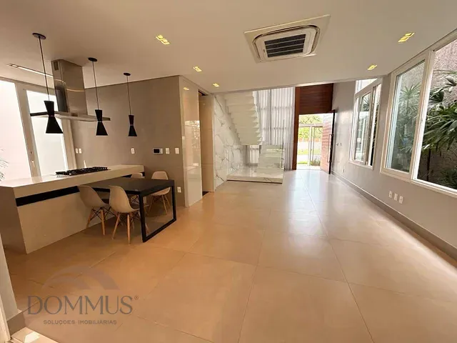 Casa 3 quartos e 4 banheiros, à venda, no bairro Cariru em Ipatinga